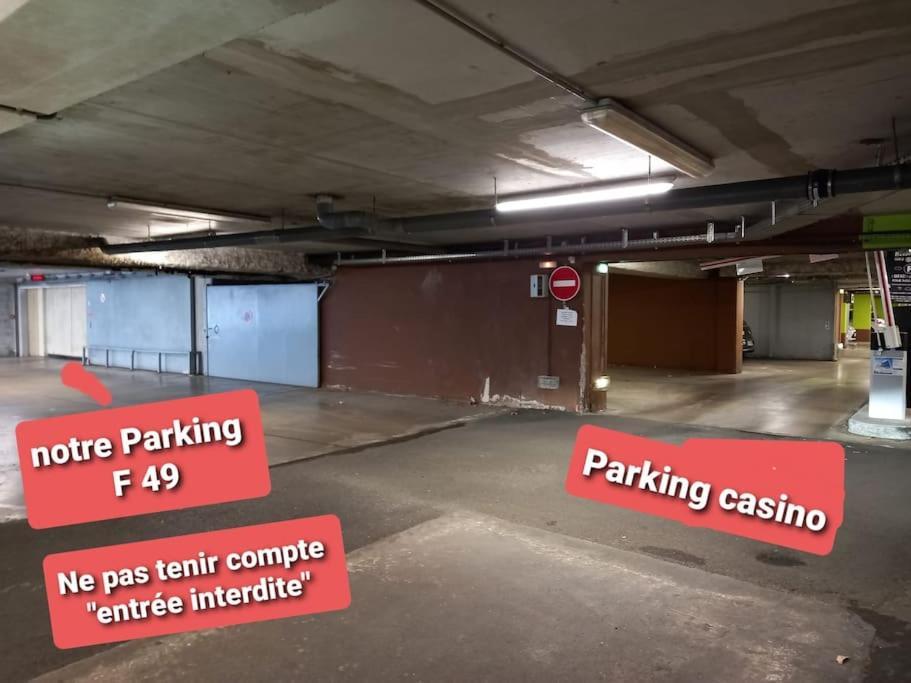 Appartement 8 Personnes En Face Des Remparts Climatise Avec Terrasse Et Parking อาวีญง ภายนอก รูปภาพ